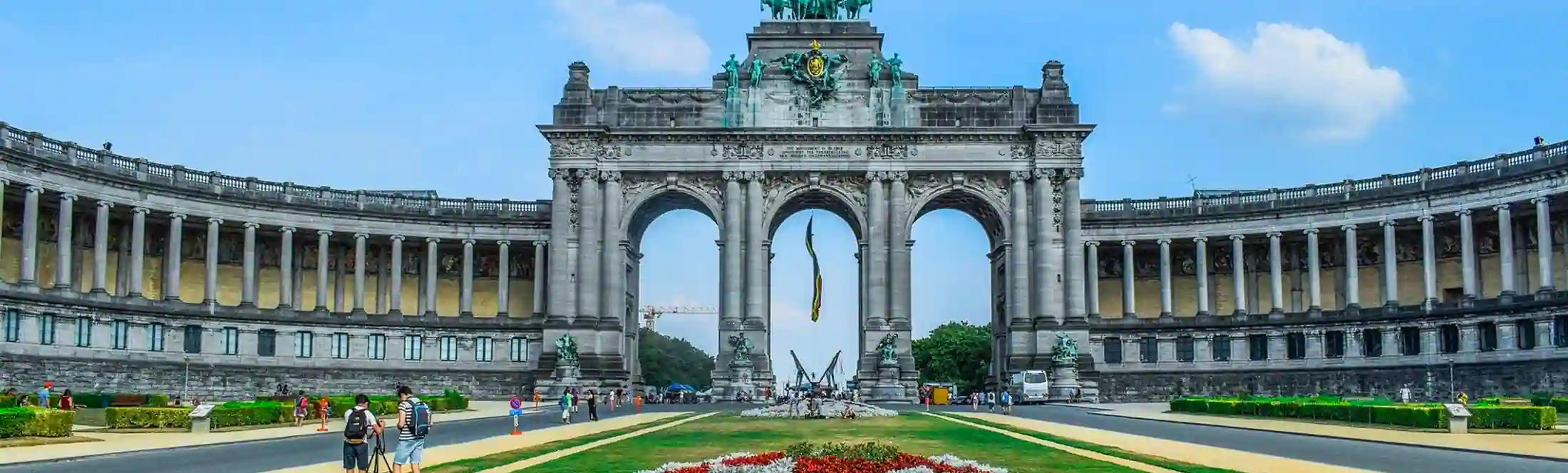 Visite de l'Arc de Triomphe de Bruxelles pendant le voyage scolaire en Belgique