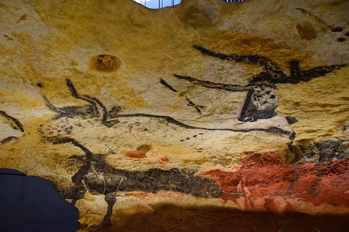 Fresque préhistorique grotte de lascaux périgord