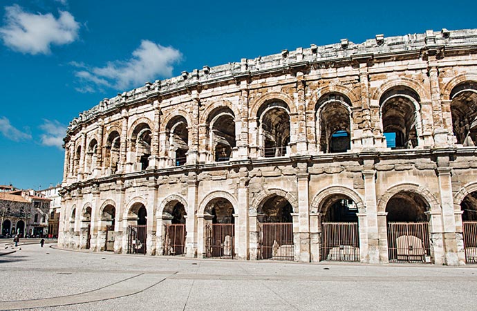 arènes-nimes patrimoine historique