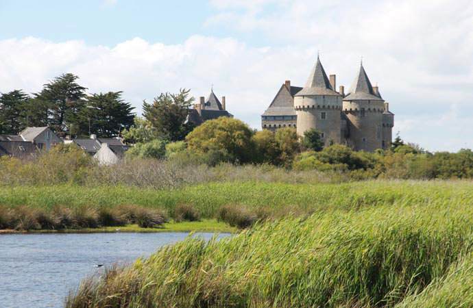 Image château-de-suscinio-Bretagne Voyage Scolaire Classe de découverte Côté Découvertes