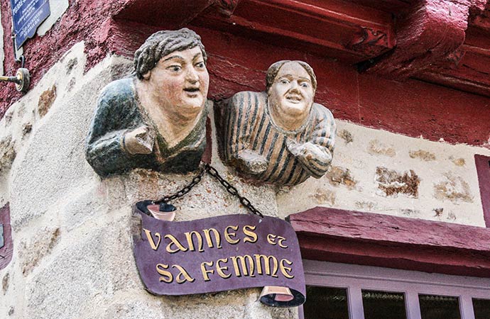 ville de vannes devanture magasin