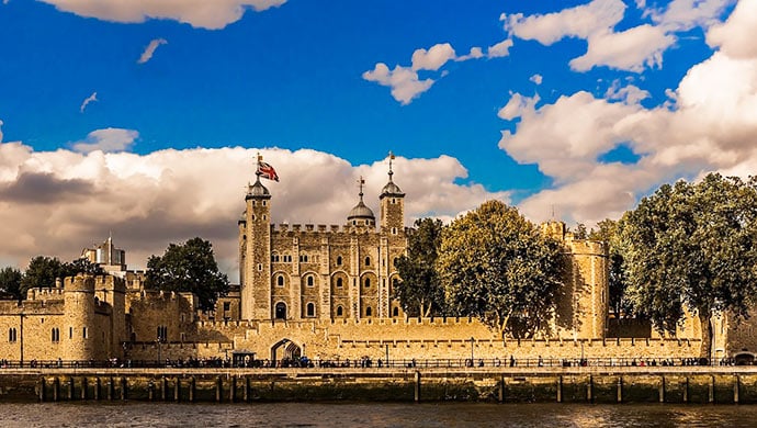 monarchie tour de londres forteresse historique