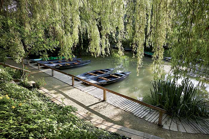 vendee barque fleuve flore marais-poitevin