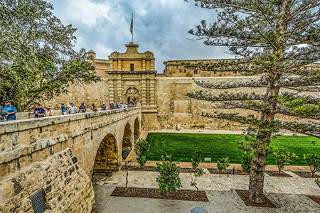Visite de la cité du silence Mdina en voyage scolaire collège lycée
