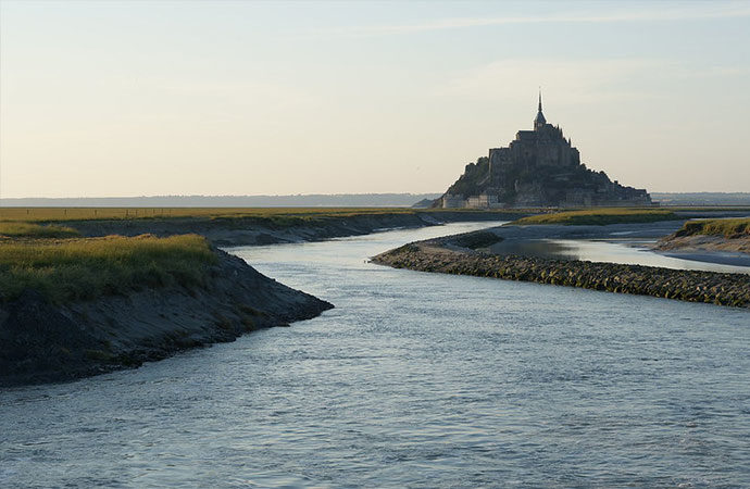 mont-saint-michel-grandemarée classe de découverte côté découvertes