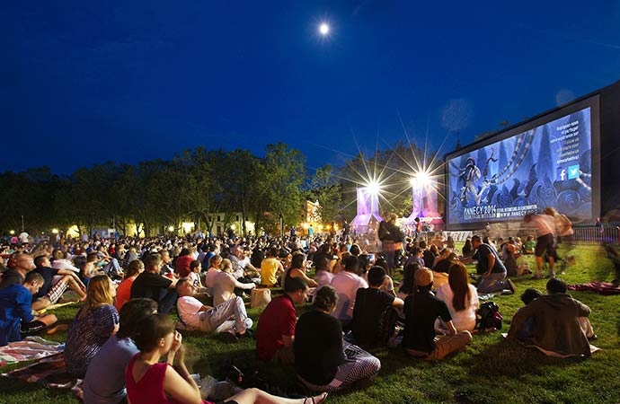 projection exterieur film festival-animation