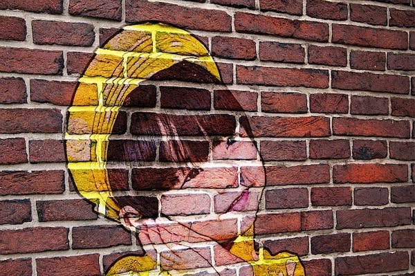 image-mur street art-classes-sans-cartable-cote-decouvertes
