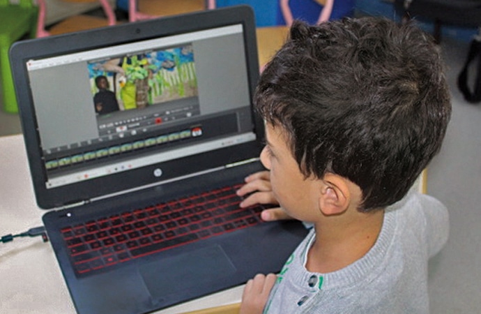 enfant activité montage classe-sans-cartable cinema