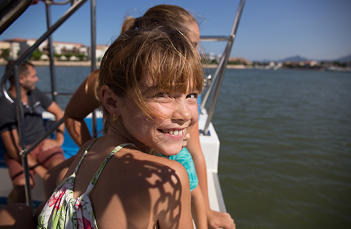 Image écolière en croisière sur la Garonne, Toulouse©Dominique Viet