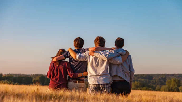 adolescents en voyage scolaire thématique intégration