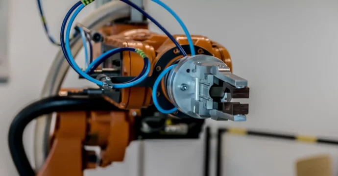 détails robot classe sans cartable