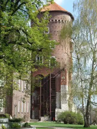 château royal de wawel et sandomierska en pologne