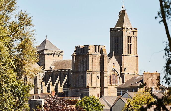 cathedralede Dol-de-Bretagne © CTRB-A.LAMOUREUX