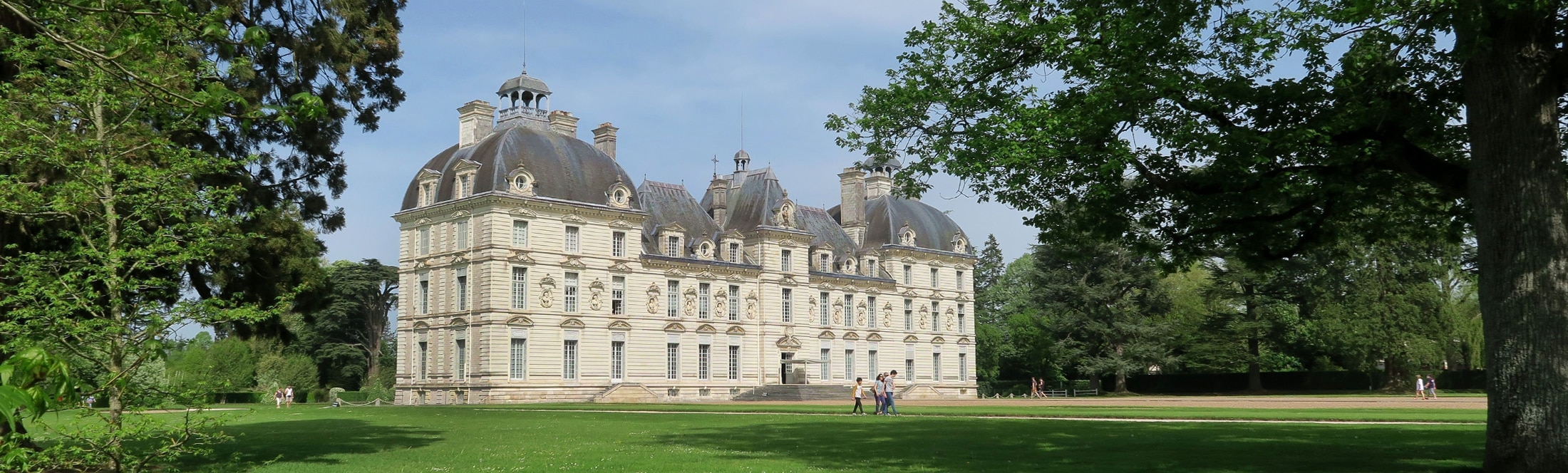 Vue d'ensemble du château de Cheverny