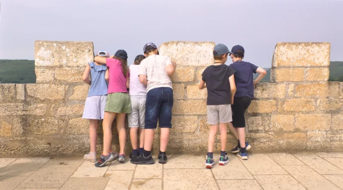 eleves-ce2-voyage-scolaire-perigord-rentree élèves de CE2 en voyage scolaire de rentrée dans le Périgord