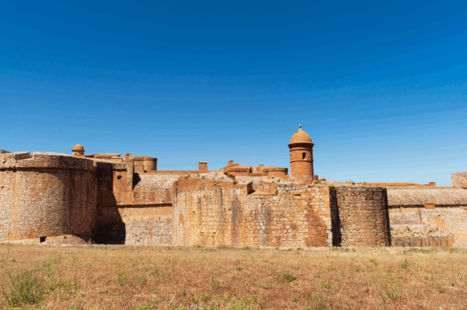 chateau fort de salses
